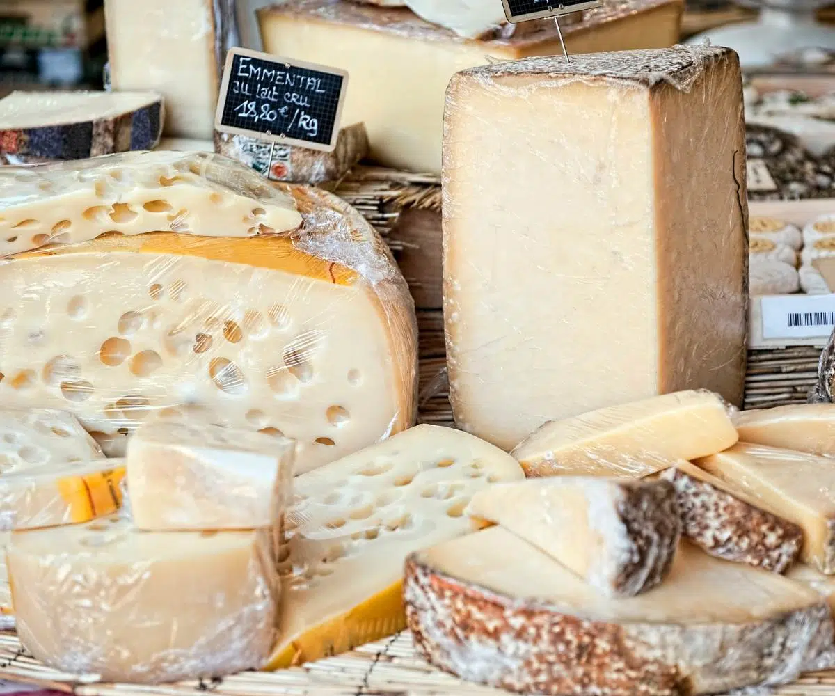 A Short Guide To French Cheese