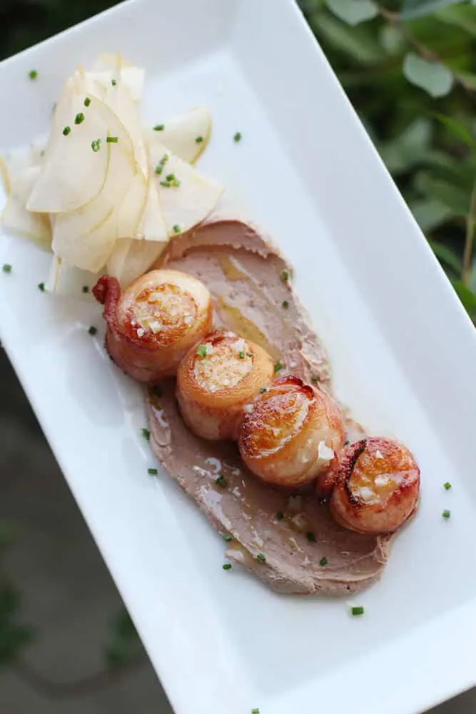 BACON WRAPPED SCALLOPS WITH ASIAN PEAR SALAD