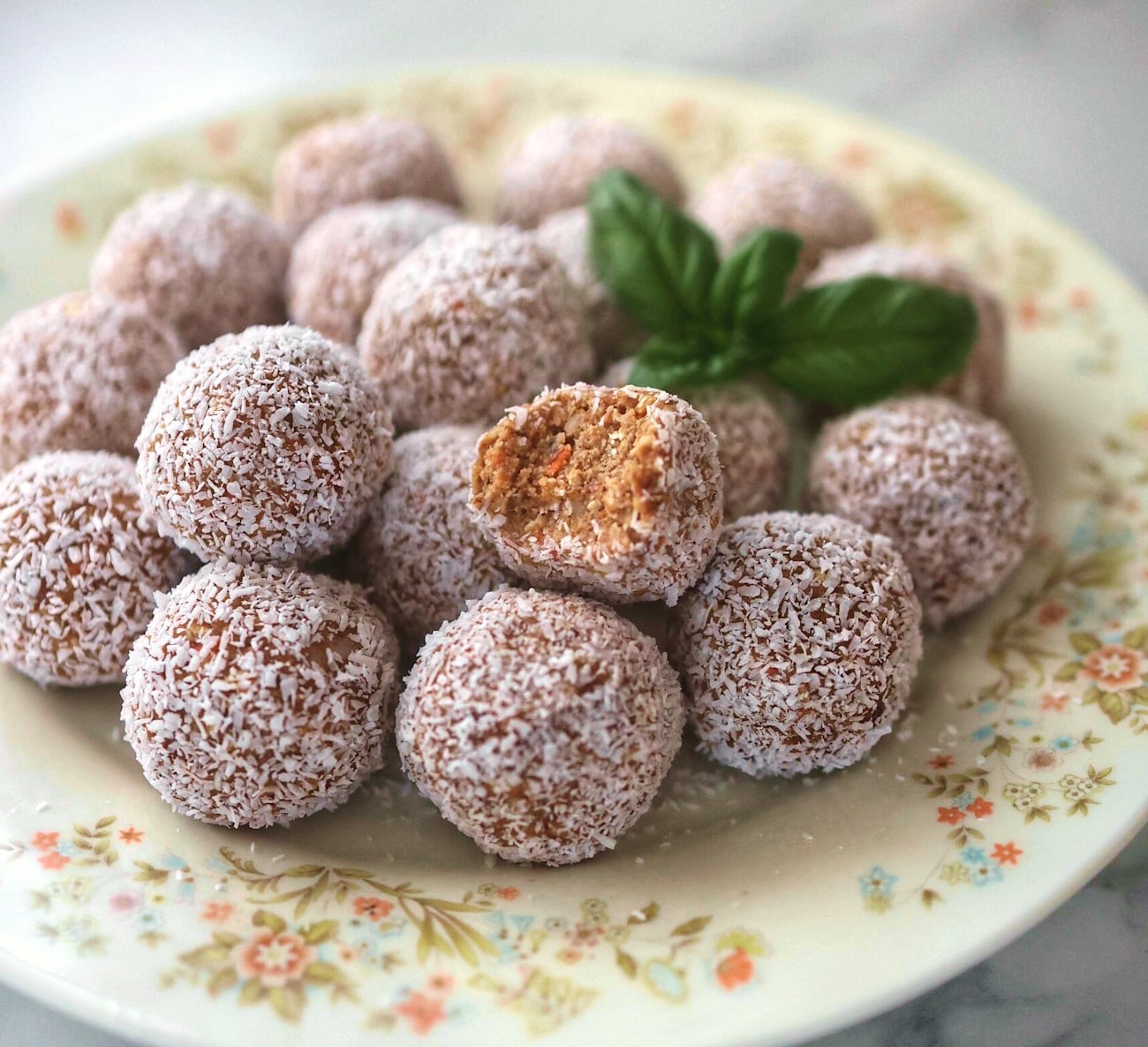 No-Bake Carrot Cake Energy Balls