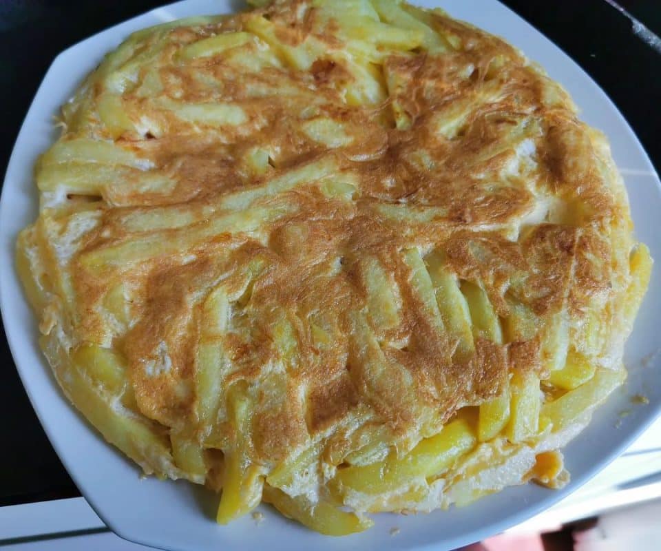 Chips Mayai (Omelet and French fries)