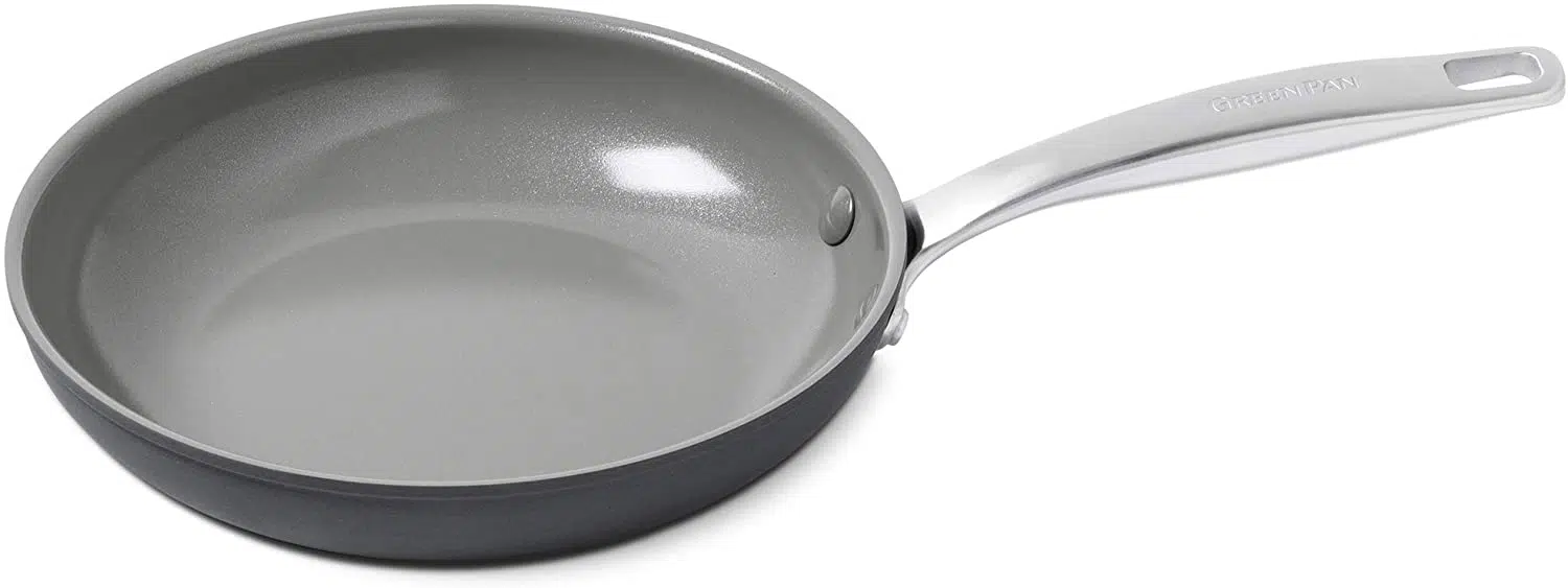 10 Best Omelet Pans According to Online Reviews Chef's Pencil