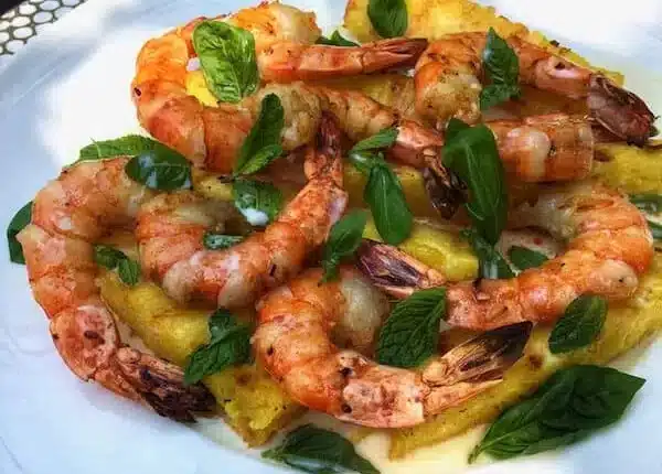 Grilled Shrimp With Chili & Pineapple