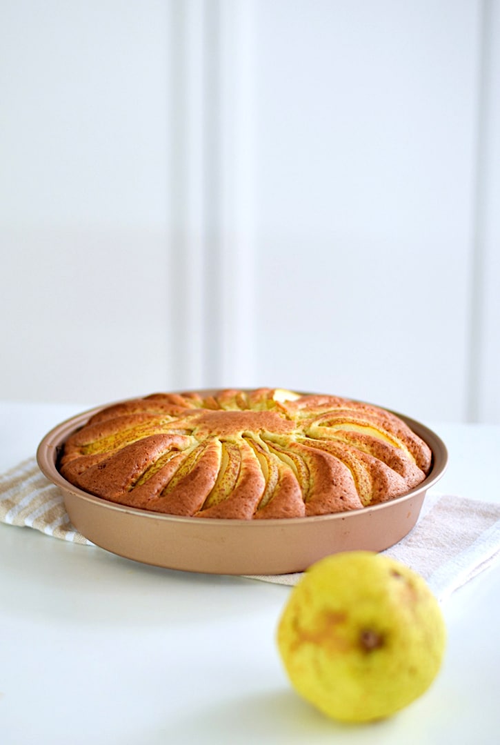 Italian Pear Cake (Torta di Pere)