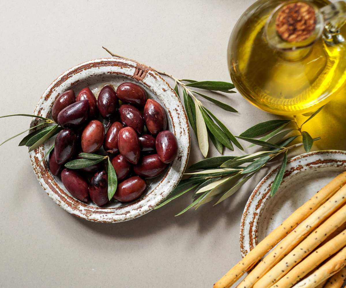 Kalamata Olives and Olive Oil: Everything About Greece’s Liquid Gold