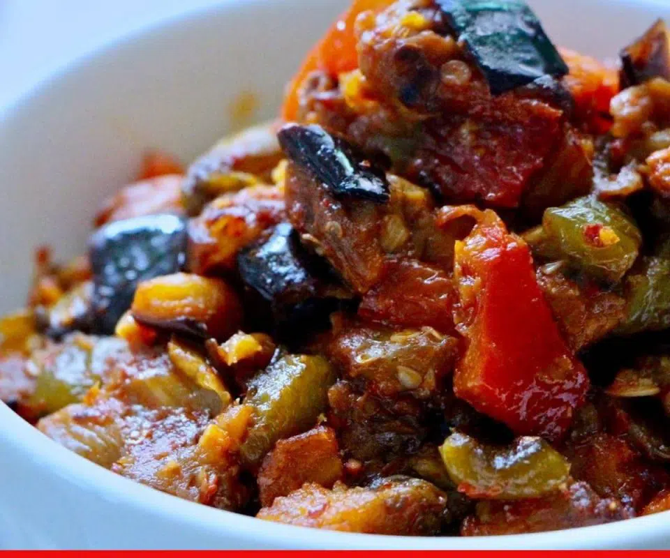 MANCA (ROASTED EGGPLANT AND PEPPER SALAD)