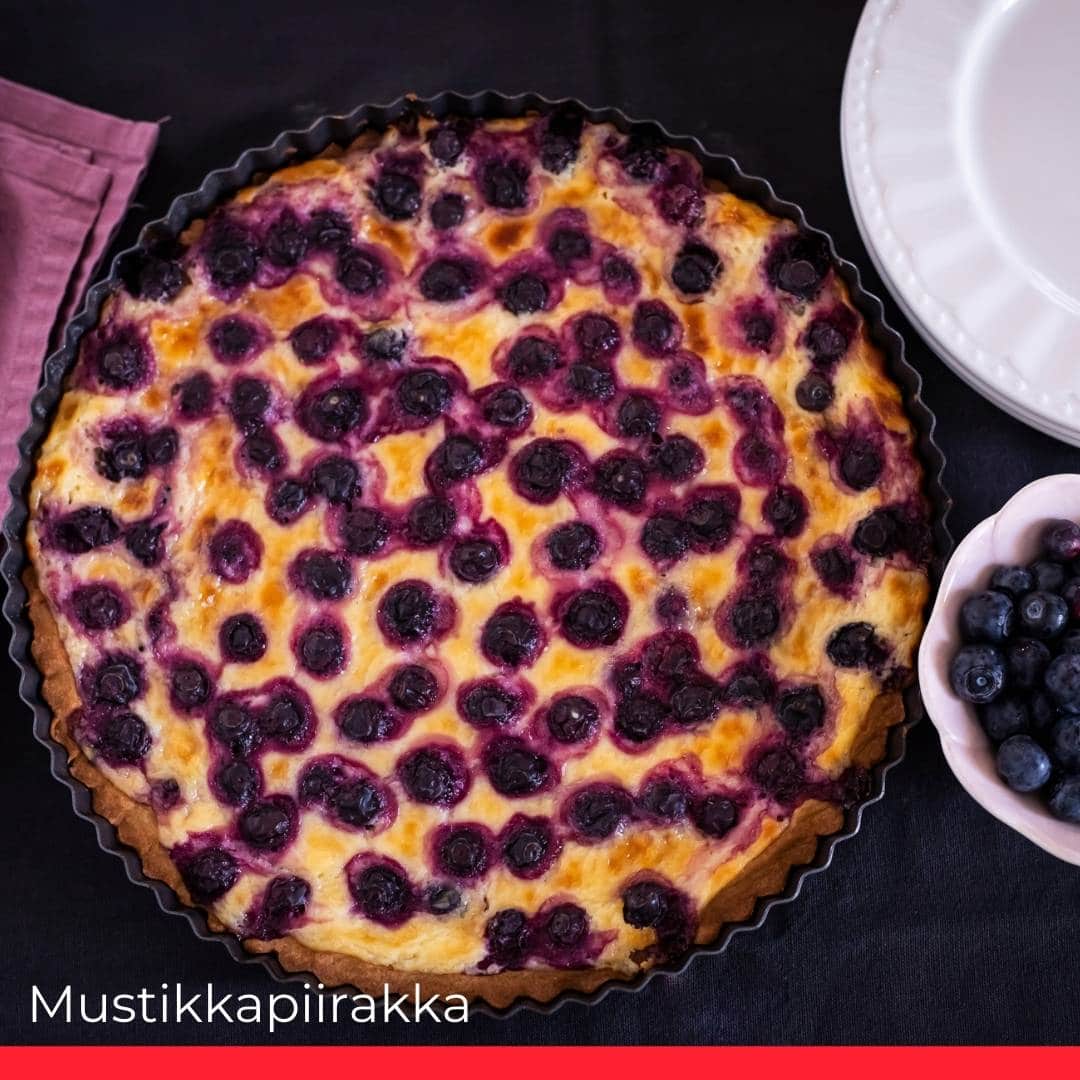 Mustikkapiirakka Blueberry pie