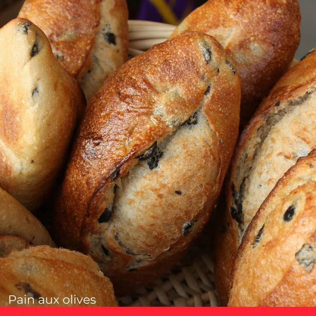 Pain aux olives