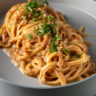 Pasta with Caramelized Onion Sauce