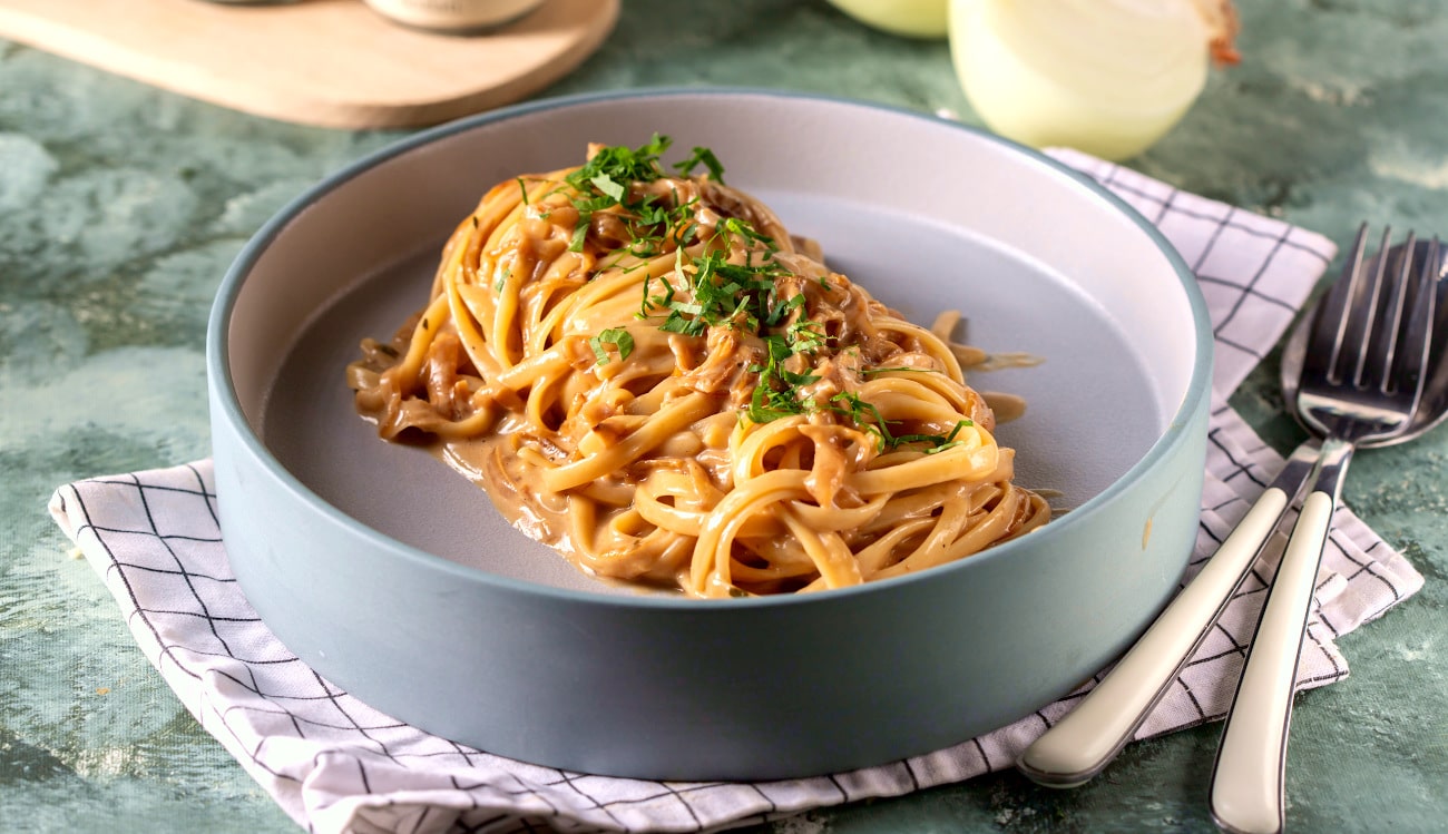 Creamy Caramelized Onion Pasta