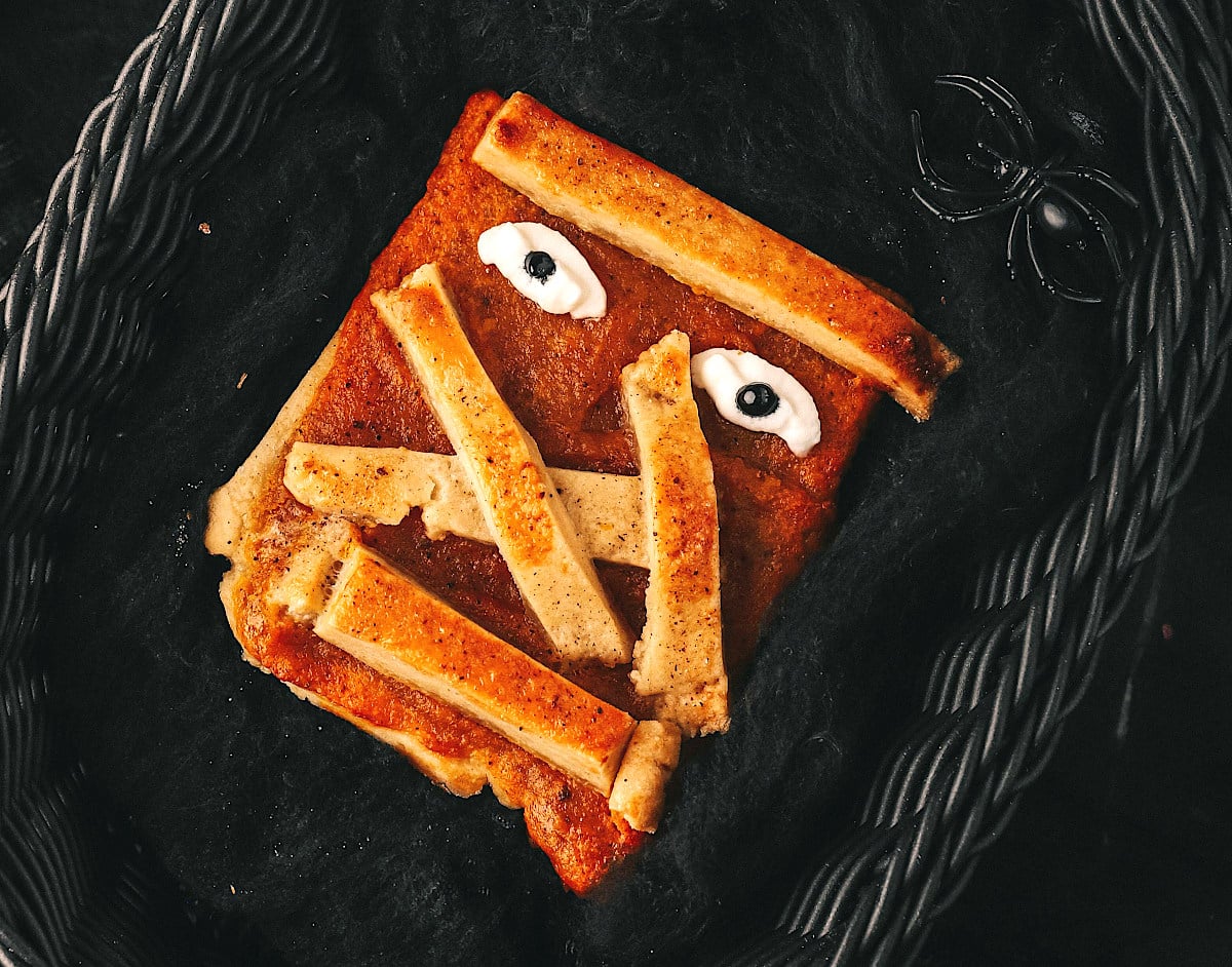 Halloween Pumpkin Mummy Pastries