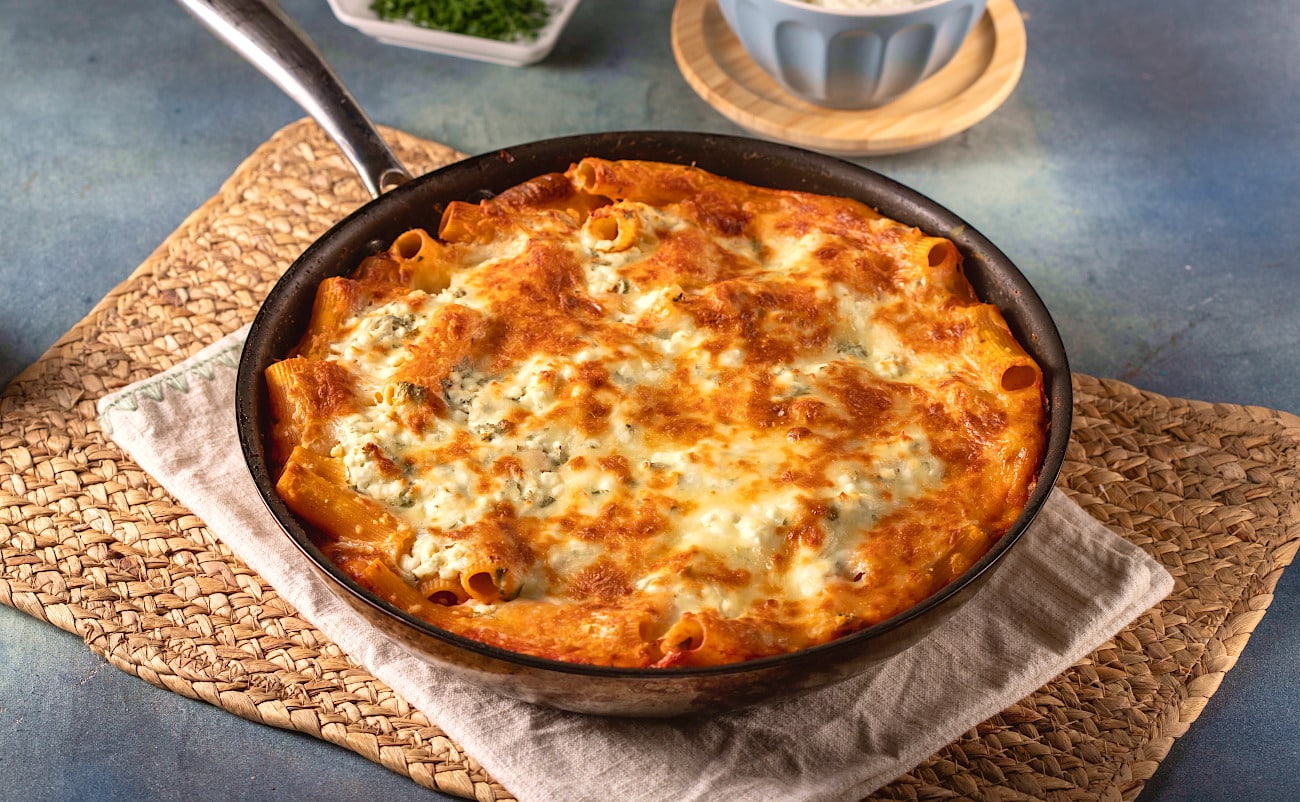 Rigatoni Pasta Bake with Cottage Cheese & Tomato Sauce