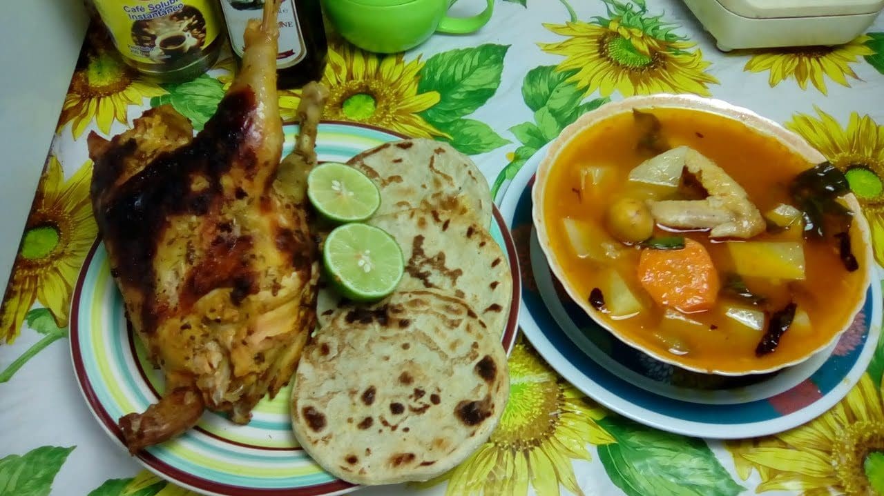 Sopa de Gallina India