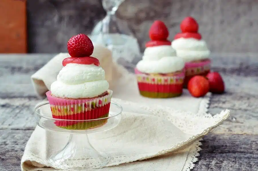 Strawberry Lemon Cupcakes