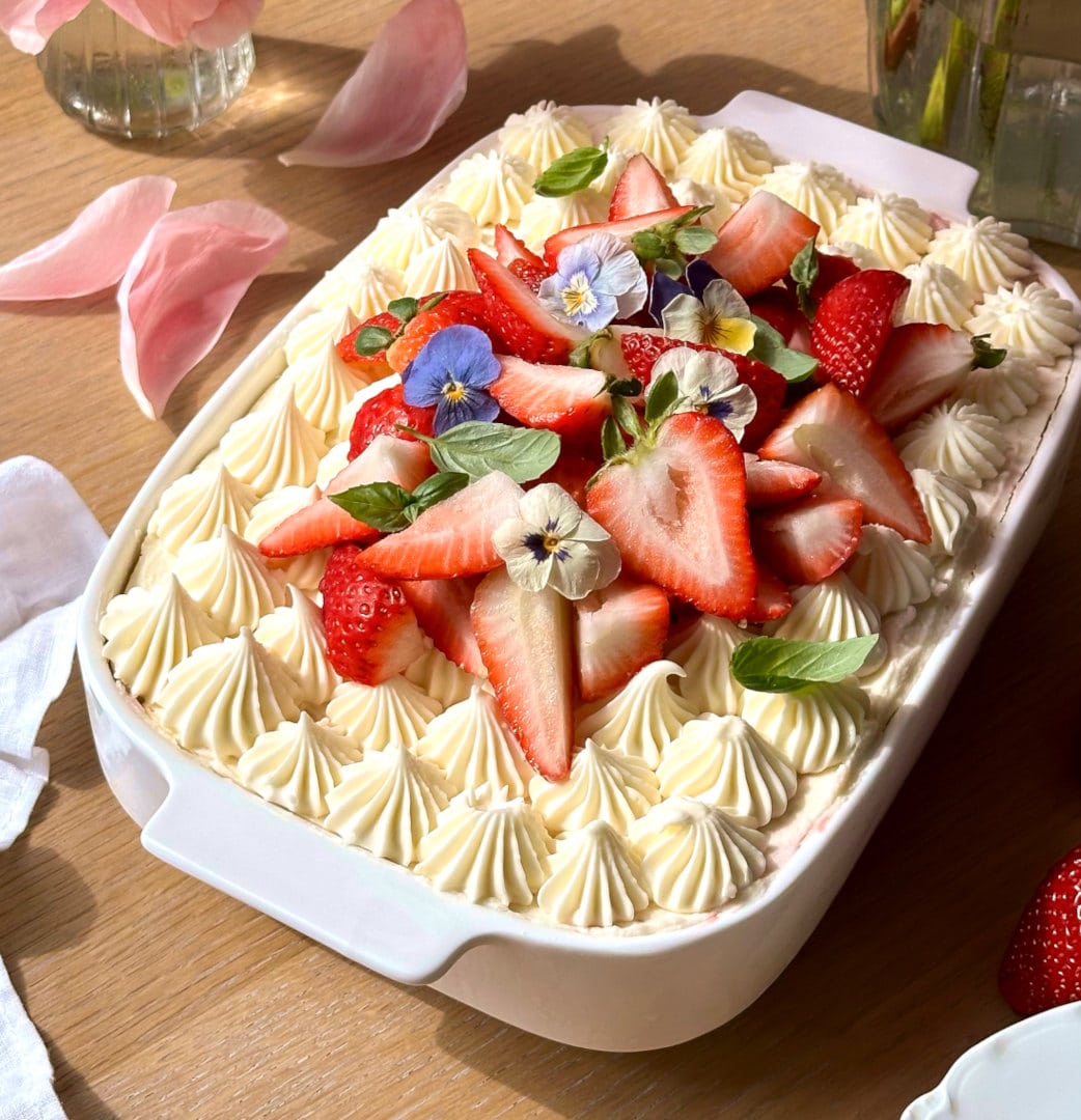 Strawberry Tiramisu Chef s Pencil Strawberry Tiramisu Chef s Pencil