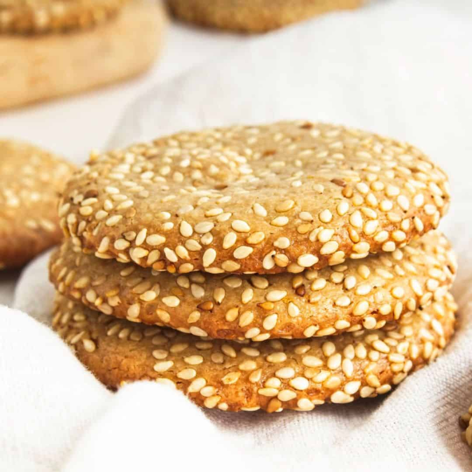Vegan Tahini & Lemon Cookies